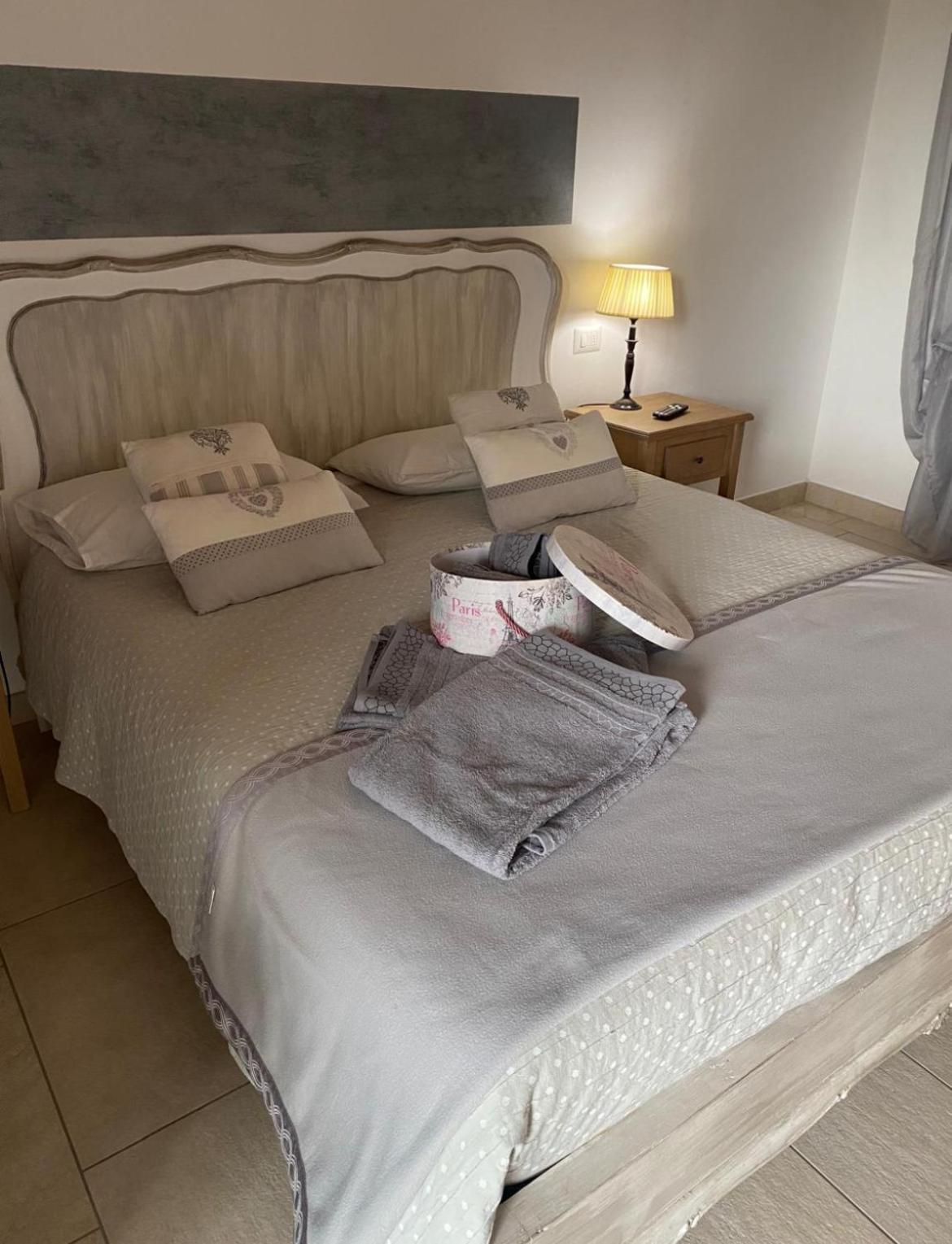 Orchidea Del Garda Rooms & Apartments Пескьера-дель-Гарда Экстерьер фото