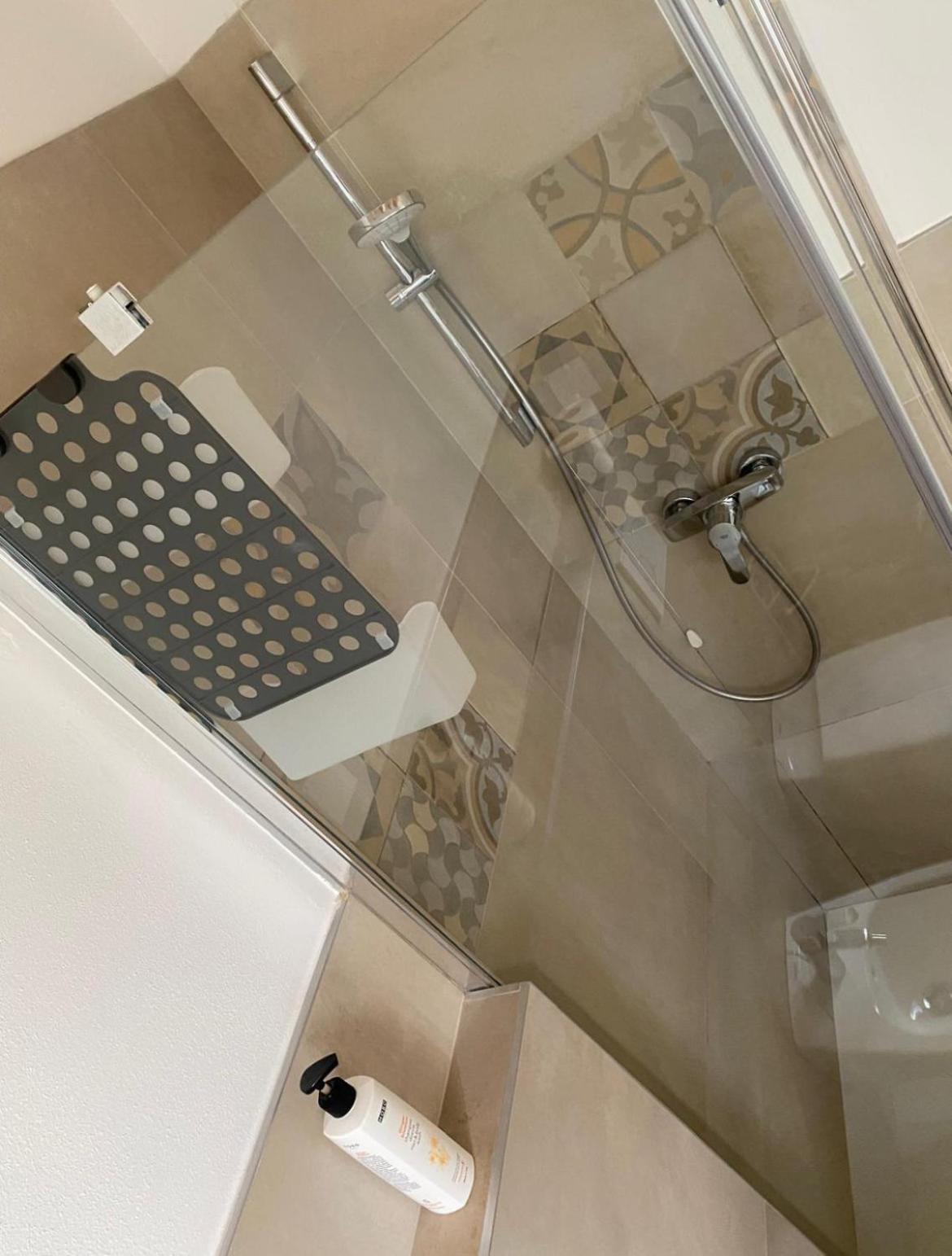 Orchidea Del Garda Rooms & Apartments Пескьера-дель-Гарда Экстерьер фото